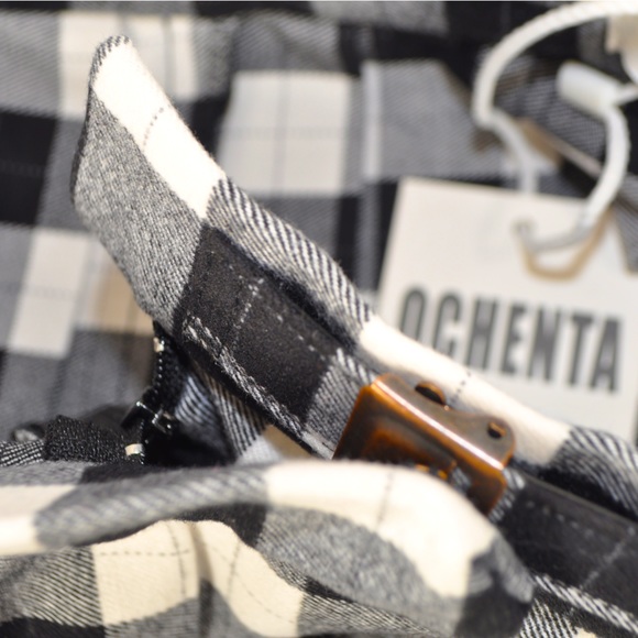 NWT Ochenta Black and White Plaid Pleated Heavy Material Skirt Women’s Size 4 - Picture 5 of 8